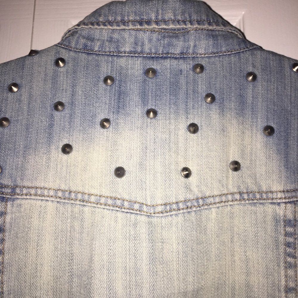 Forever 21 Studded Denim Jacked - Picture 4 of 5